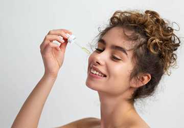 4 Ways to Incorporate Retinol into Your Routine