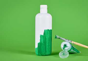 7 Warning Signs of Greenwashing in Beauty Products